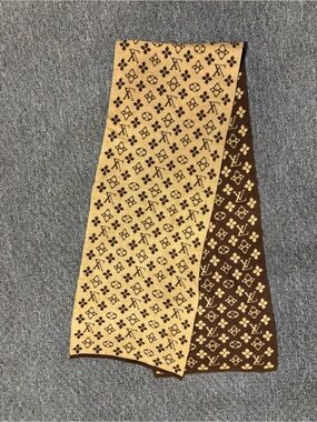 Louis Vuitton Beige & Brown Monogram Reversible Scarf